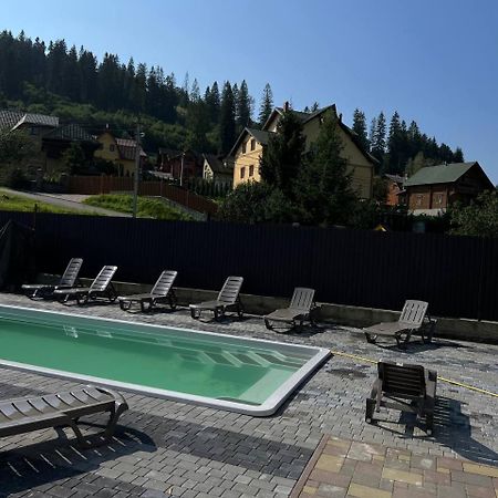 Hotel Солодкий Гранат Slavske Esterno foto