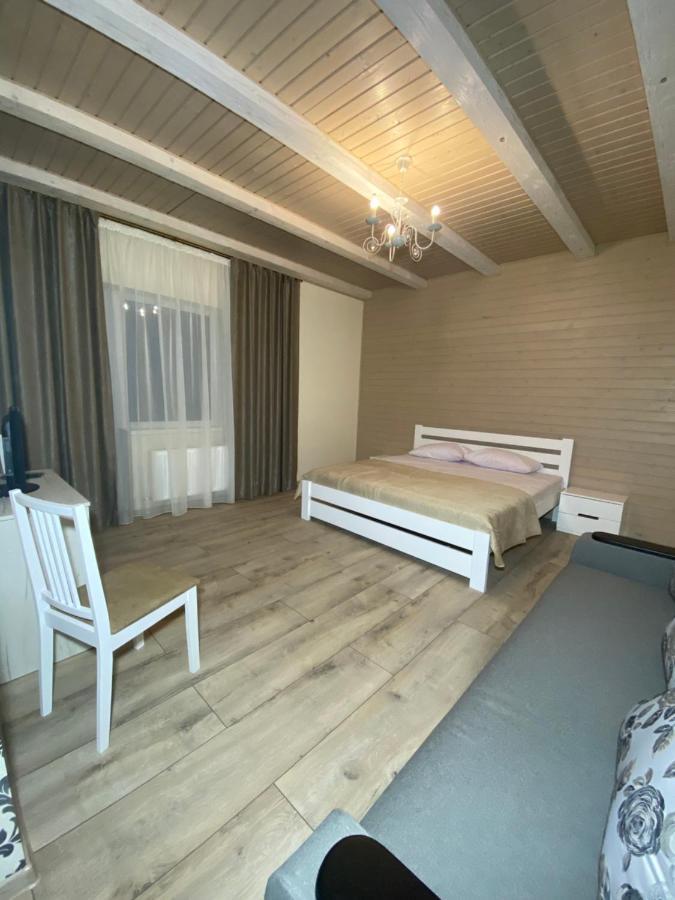 Hotel Солодкий Гранат Slavske Esterno foto