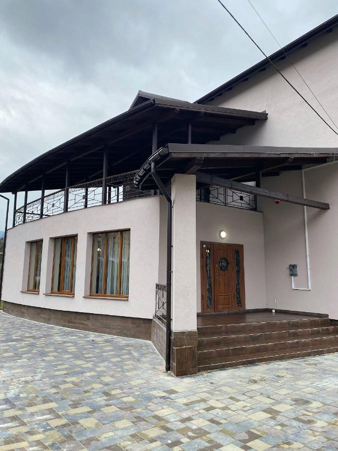 Hotel Солодкий Гранат Slavske Esterno foto