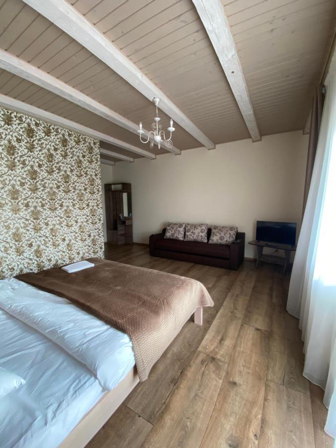 Hotel Солодкий Гранат Slavske Esterno foto