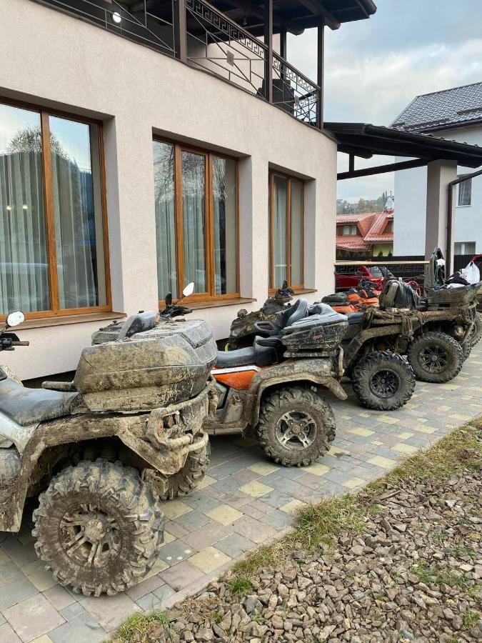 Hotel Солодкий Гранат Slavske Esterno foto